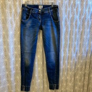 Stylish Blue Women's Jeans